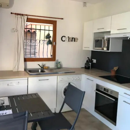 4 Pers Ajaccio, Et Commerces A Pied דירה