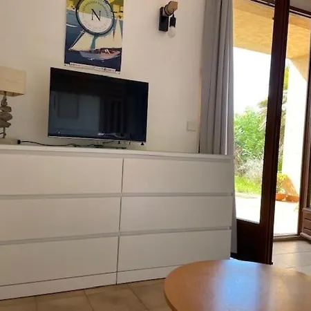 4 Pers Ajaccio, Et Commerces A Pied Lägenhet *