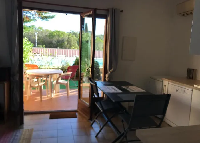 Апартаменты 4 Pers Ajaccio, Et Commerces A Pied Albitreccia